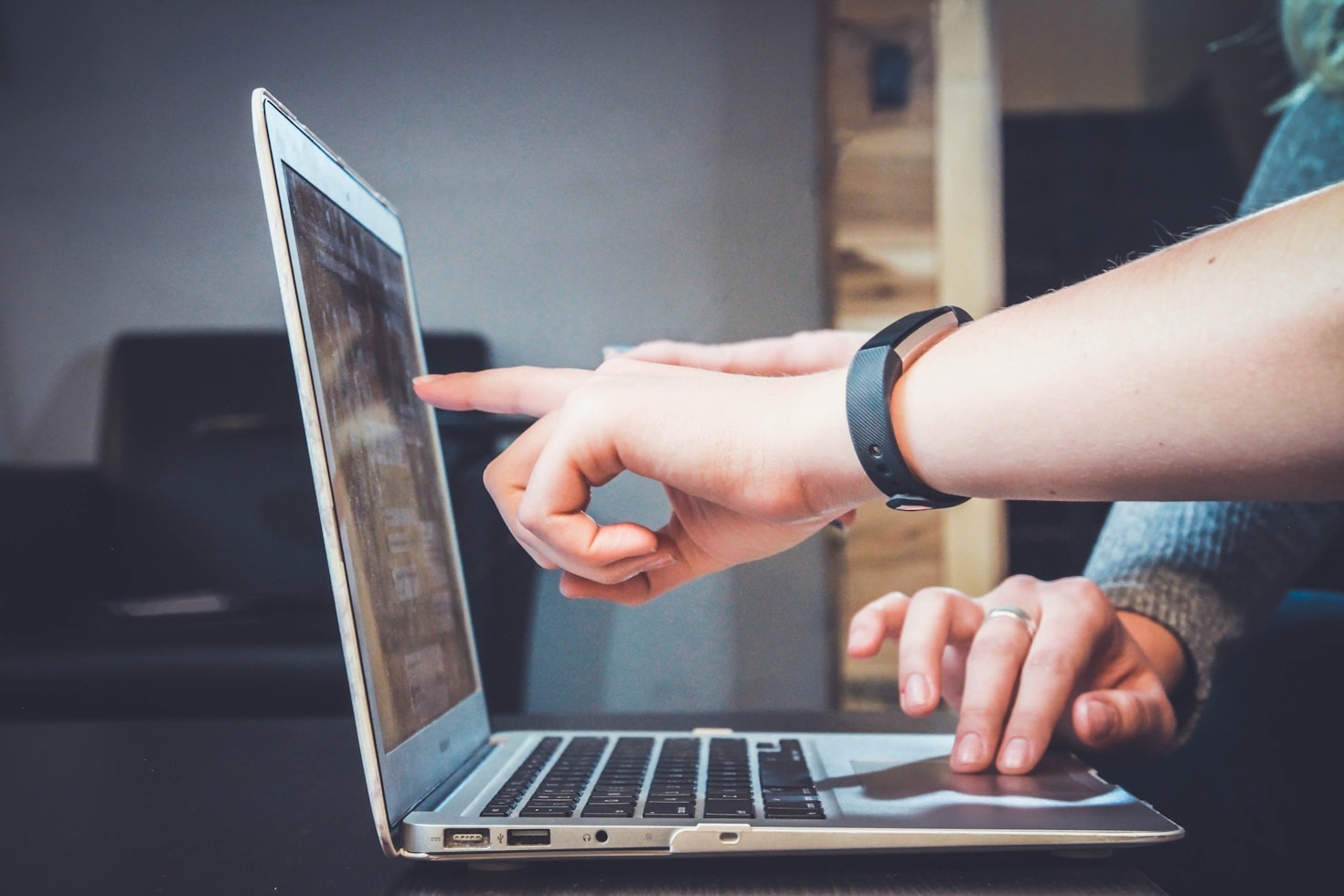 How to Choose the Right Software Solution for Your Needs